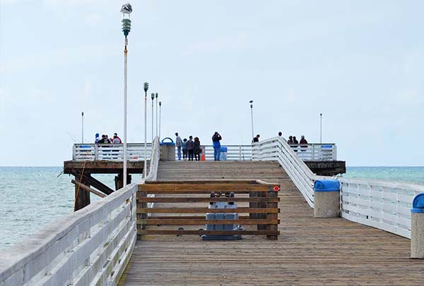 Pacific beach pier - San Diego Scenic Cycle Tours